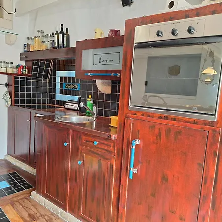 George Stari Grad (Hvar)