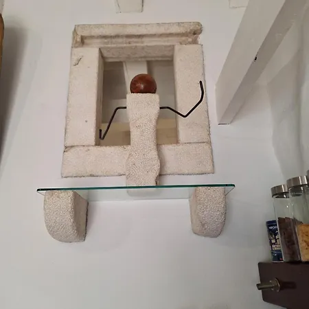 George Apartment